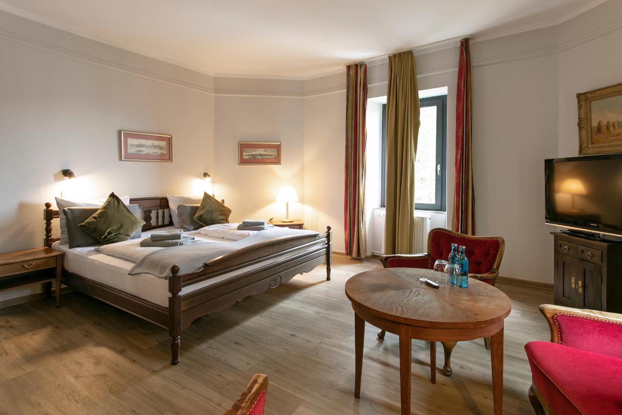 Schlosshotel Braunfels & Himmelreich Exterior photo